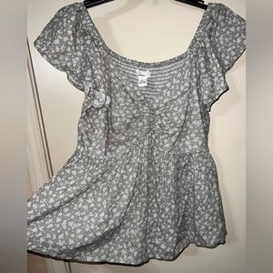 Marshalls buy ladies top never worn